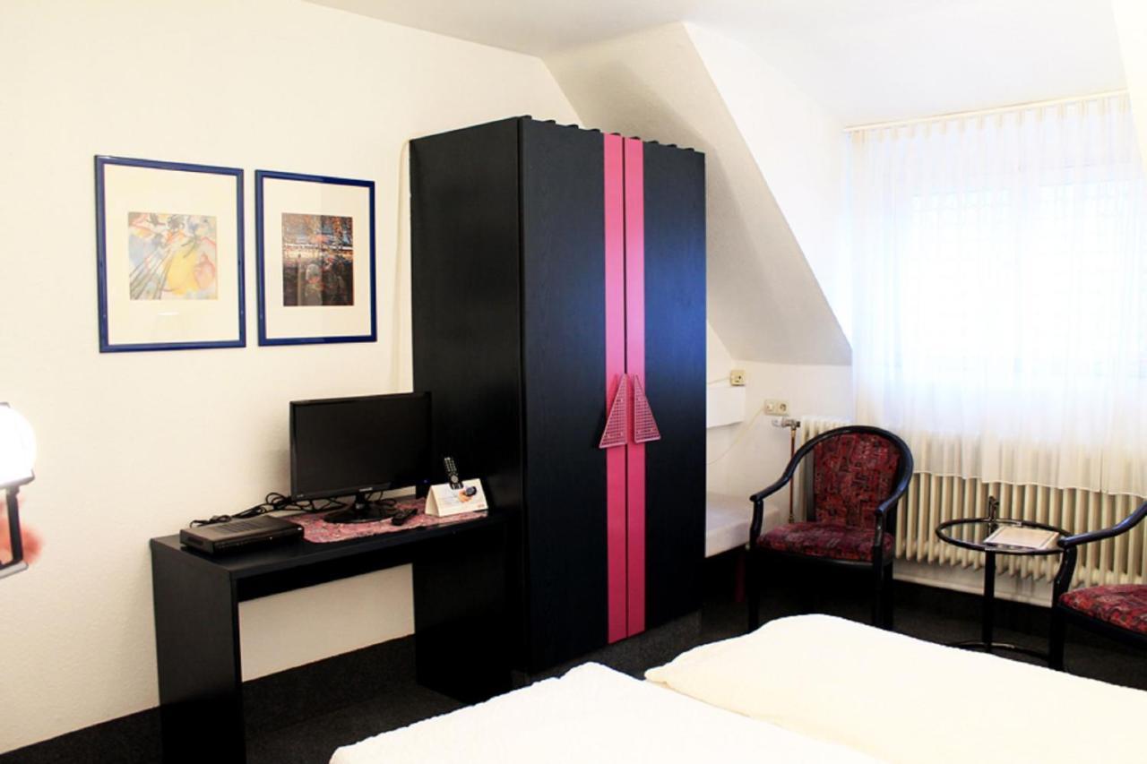 Hotel-Landgasthof Gruener Baum - Dittigheim Tauberbischofsheim Ngoại thất bức ảnh